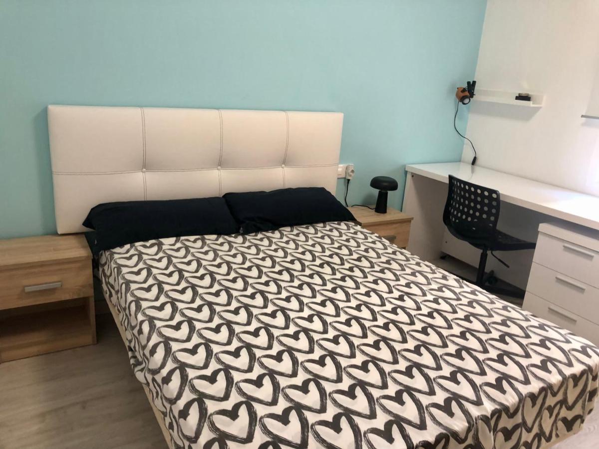 Apartamento Familia, Amigos Y Playa Salou Exterior foto