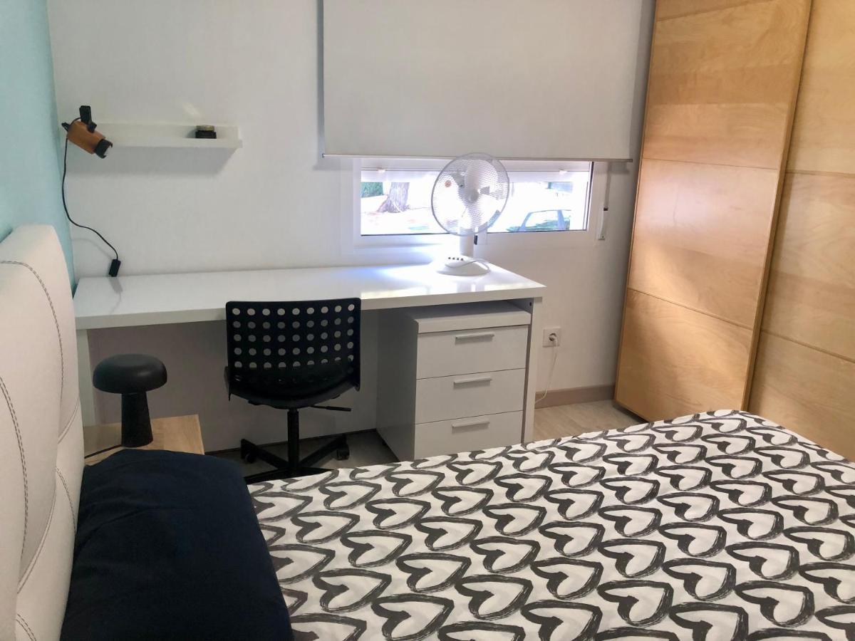 Apartamento Familia, Amigos Y Playa Salou Exterior foto
